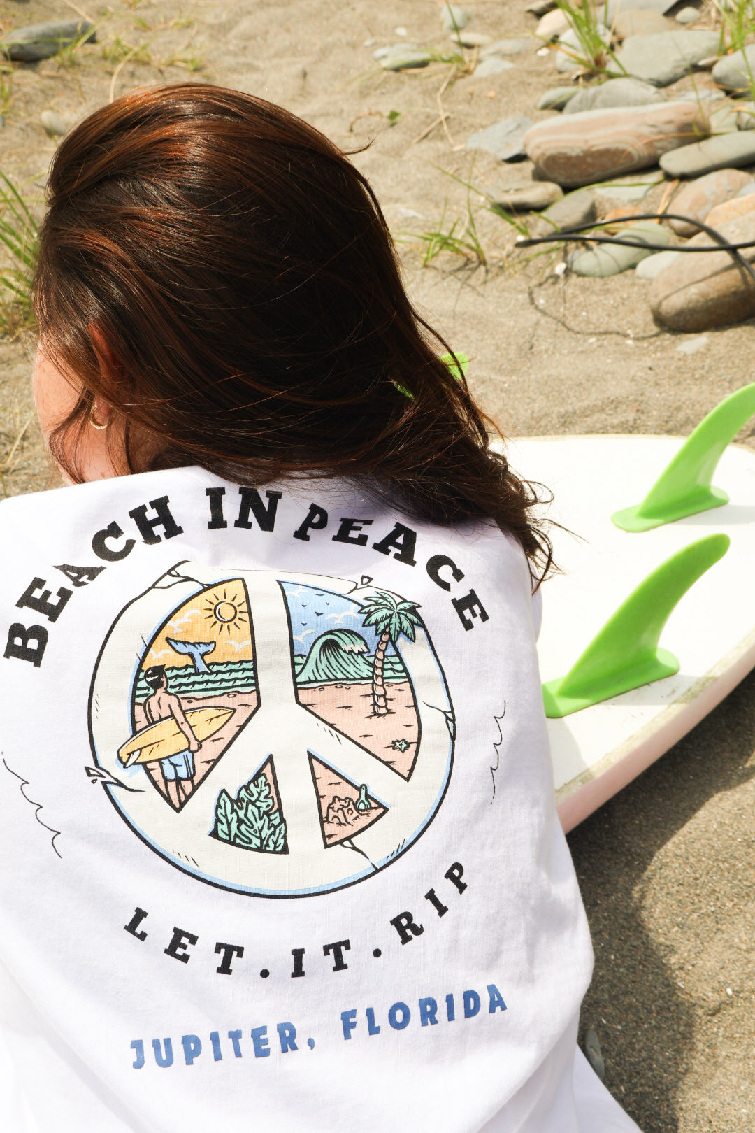 BEACH IN PEACE TEE