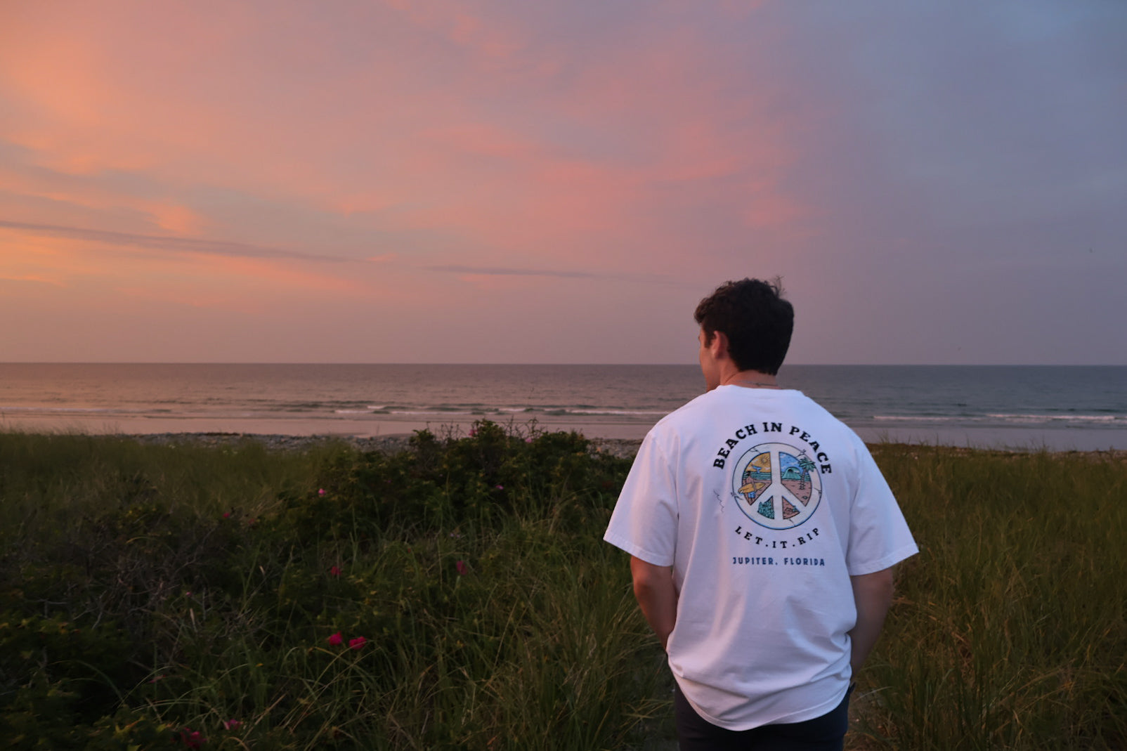 BEACH IN PEACE TEE