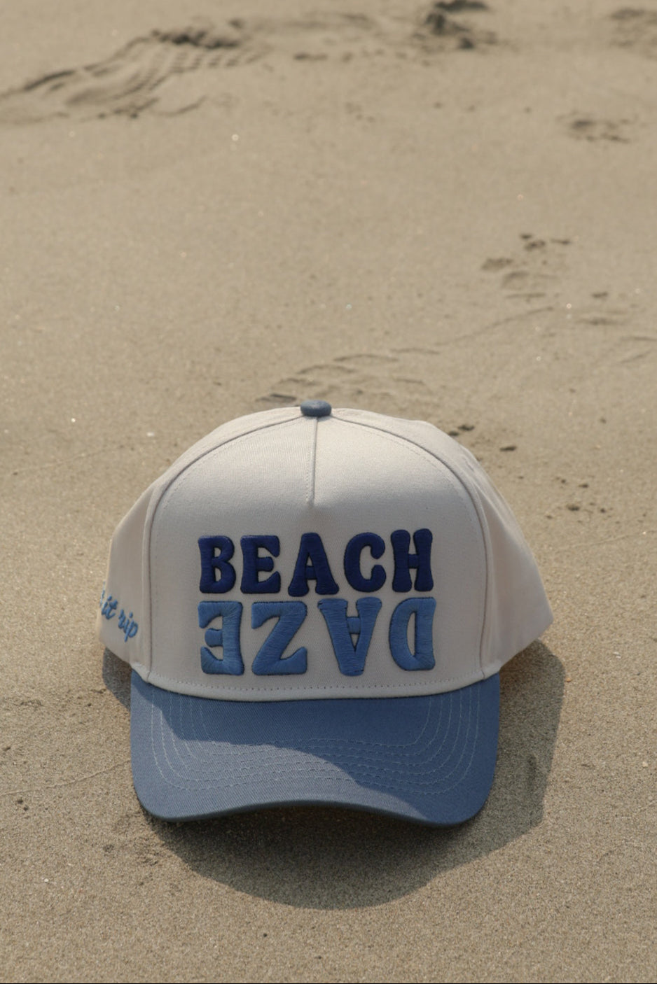 BEACH DAZE HAT